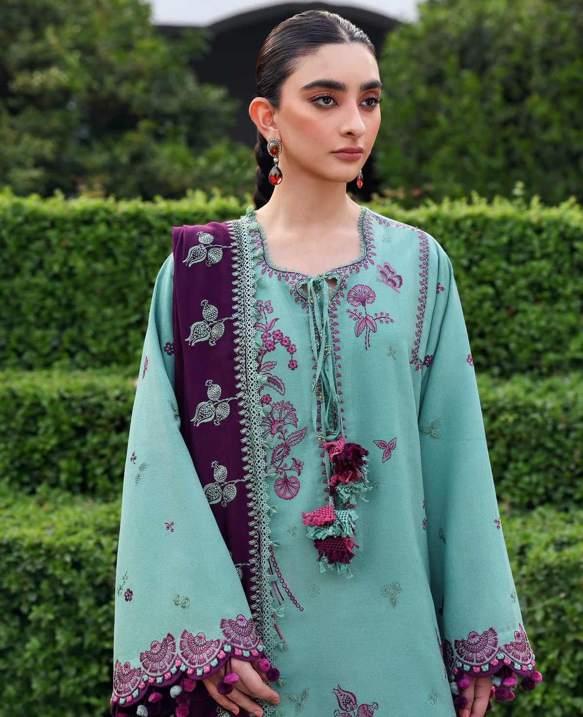 Republic Womenswear | Amaris Luxury Shawl 25 | Virella