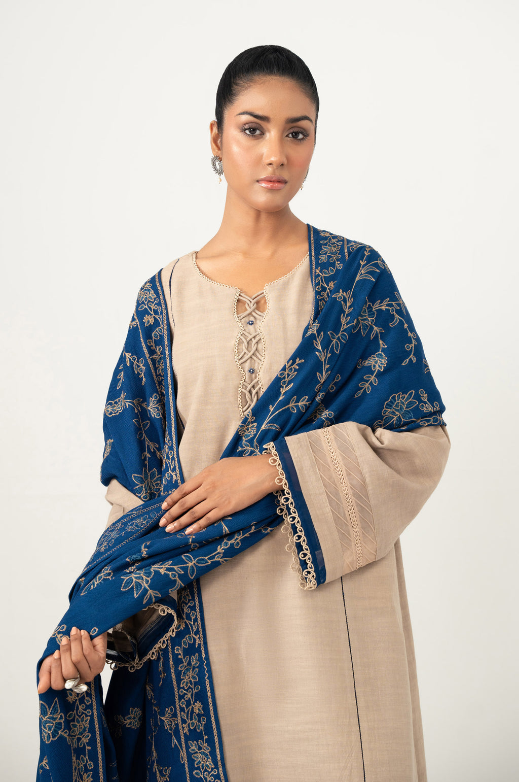 Zeen | Fall Edit 25 | WAM34608