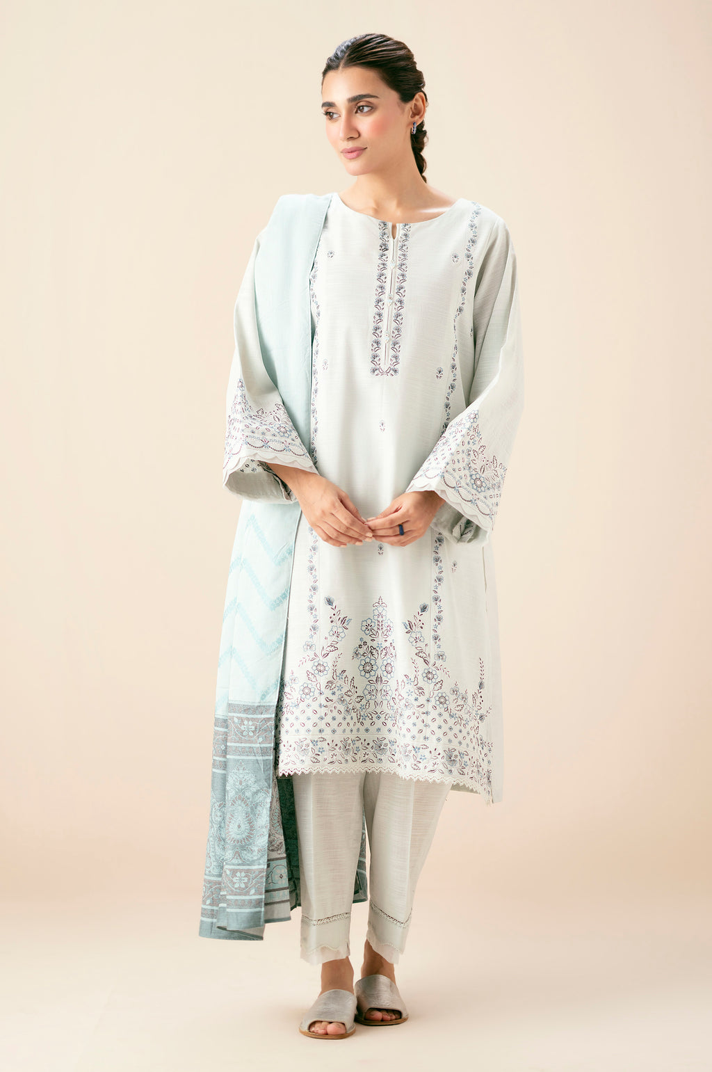 Zeen | Fall Edit 25 | WLM33822