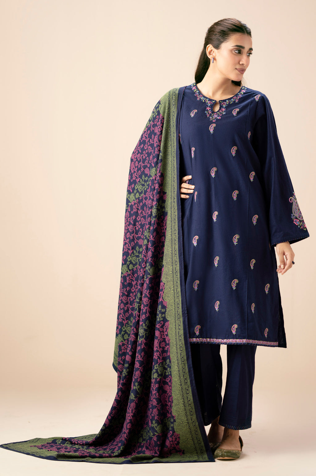 Zeen | Fall Edit 25 | WLM33864