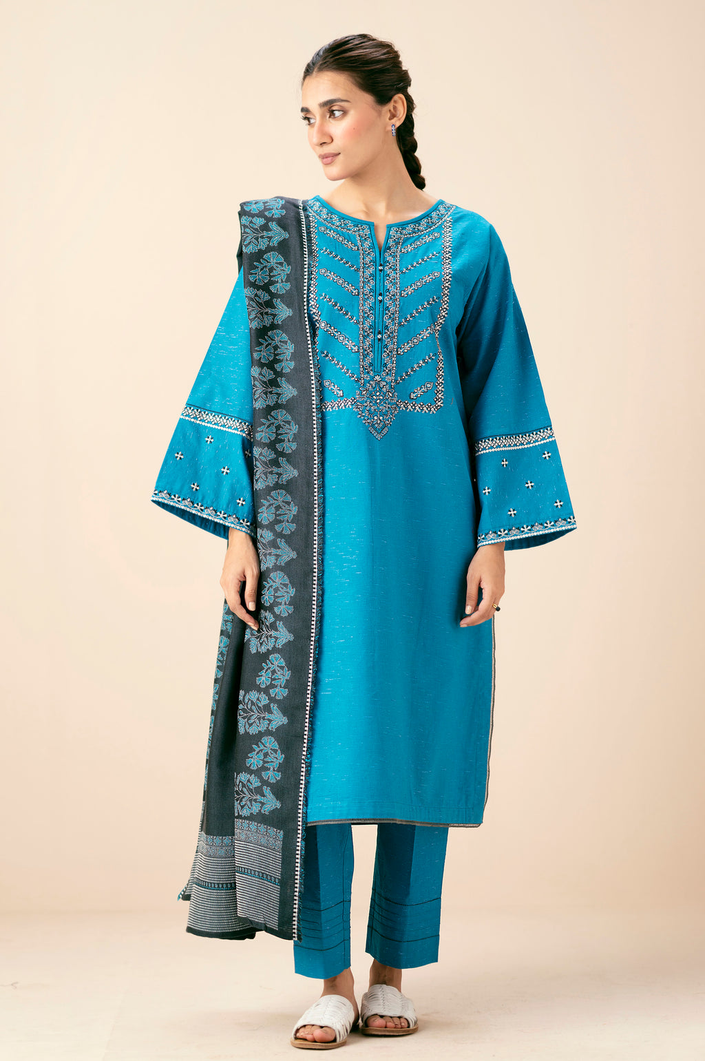 Zeen | Fall Edit 25 | WLM33871