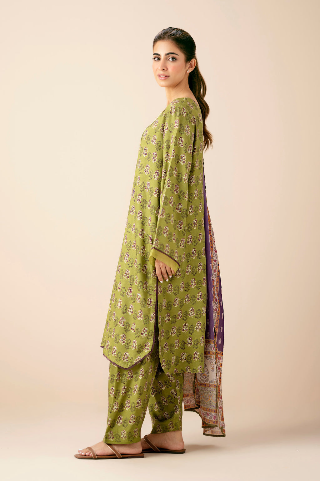 Zeen | Fall Edit 25 | WLM34196