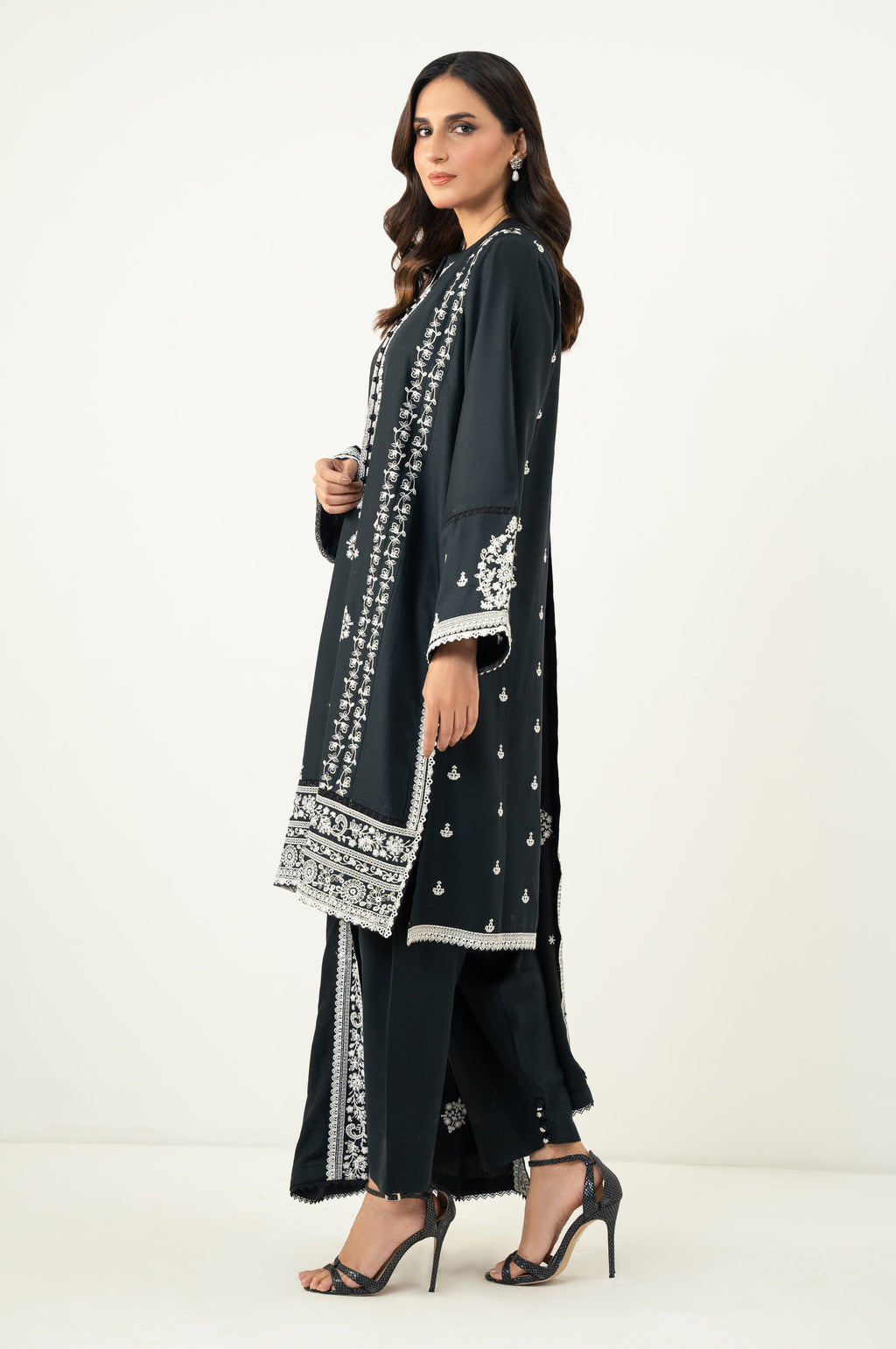 Zeen | Fall Edit 25 | WLM34677