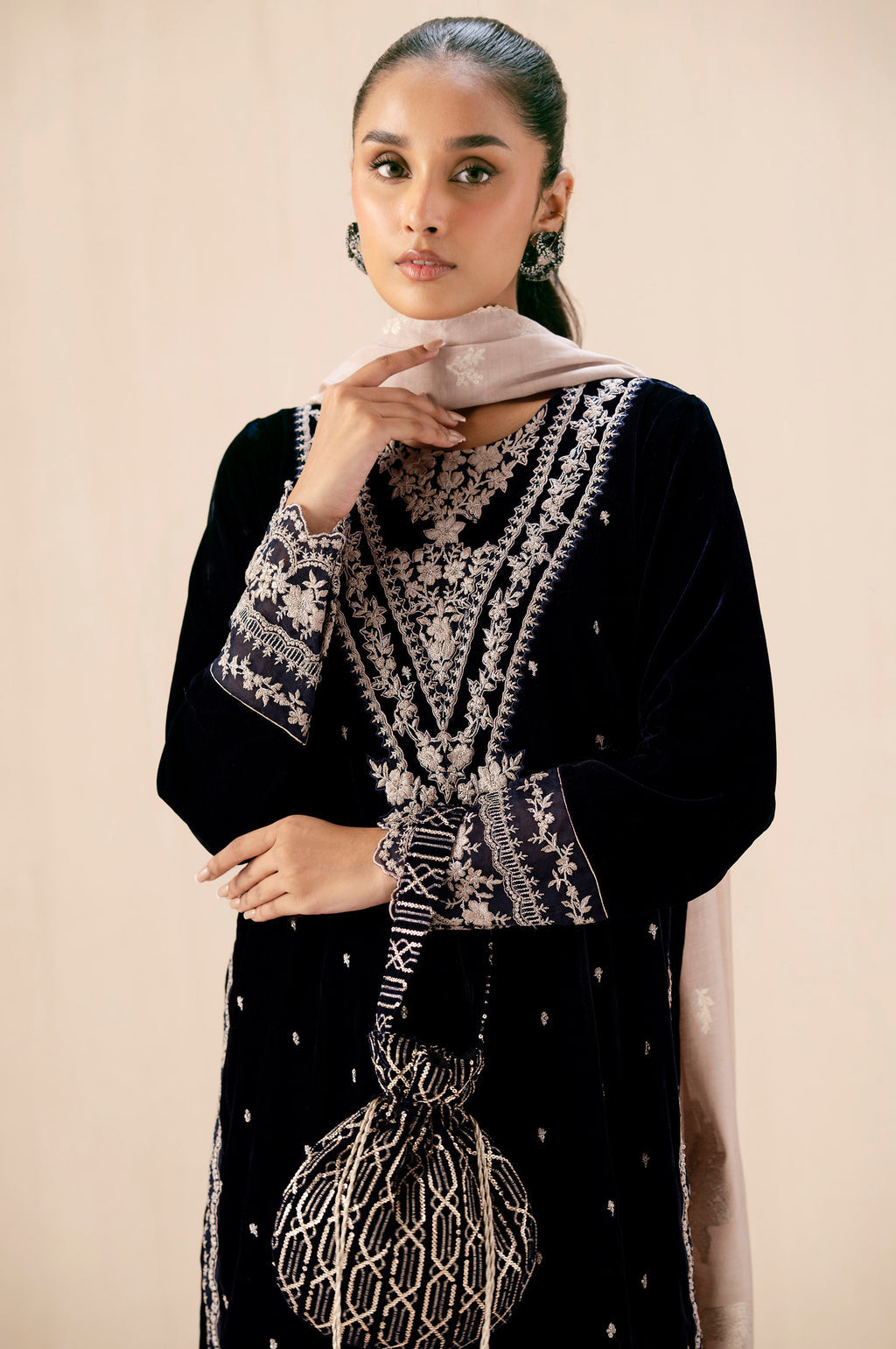 Zeen | Fall Edit 25 | WZM34423