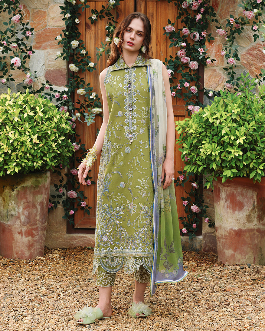 Mushq | The Secret Garden Lawn | Whispering Ivy