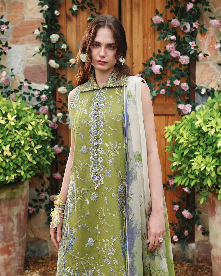 Mushq | The Secret Garden Lawn | Whispering Ivy