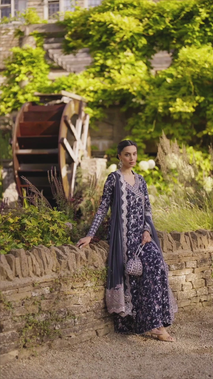 Faiza Saqlain | Formal'25 | Darcel