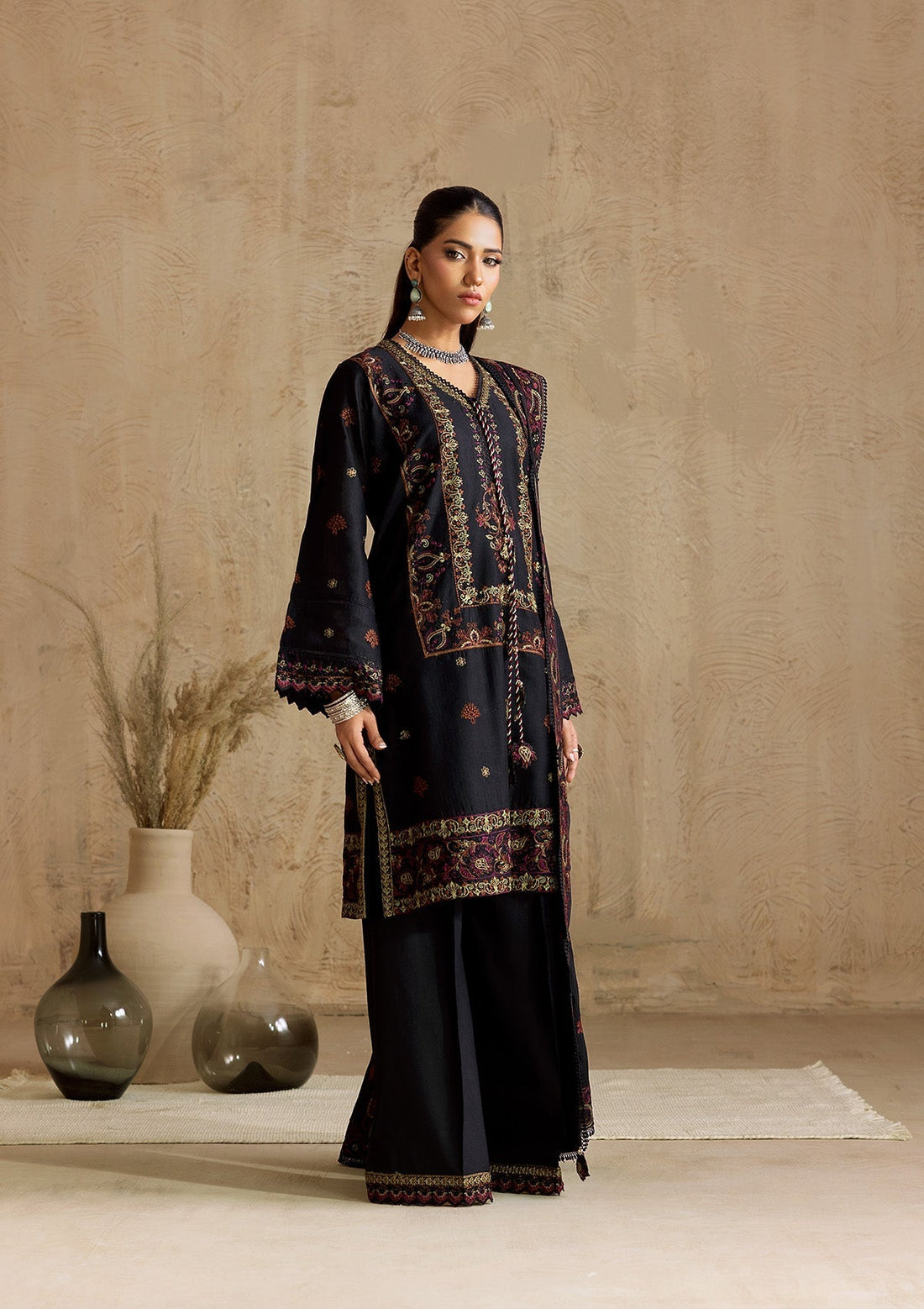 Aik Atelier | RTW 25 | LOOK 06