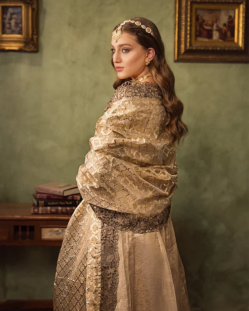 Ain | Aroosh Luxury Formals 24 | AR-77 SAIBA (Gold)