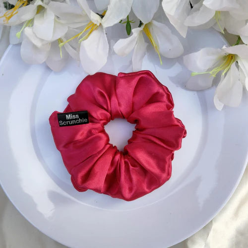 Silk Scrunchie - Pink - 1 Piece - Miss Scrunchie