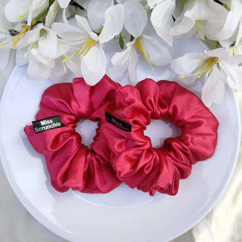 Silk Scrunchie - Pink - 1 Piece - Miss Scrunchie
