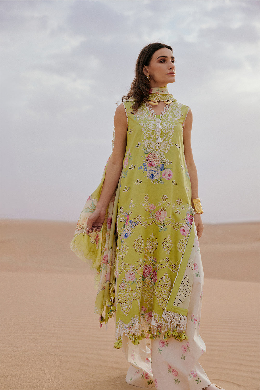 Saira Rizwan | Luxury Lawn 26 | NAVA-SRL26-08