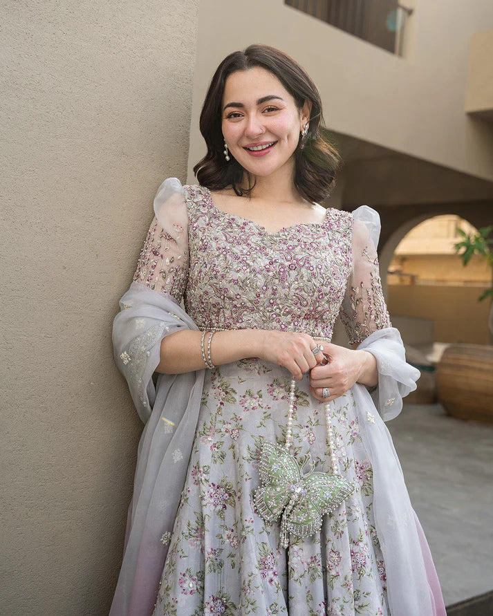 Faiza Saqlain | Reina Luxe | Chanaah