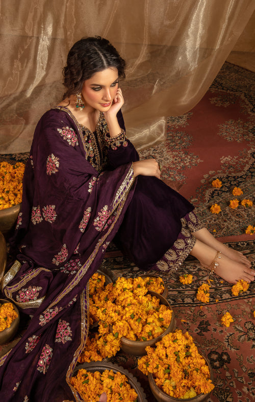 Maya | Raazi Velvet 24 | IBAARAT - by - Libasekhas UK - Registered Vendor of : Maya - 100% Original Designer Dresss