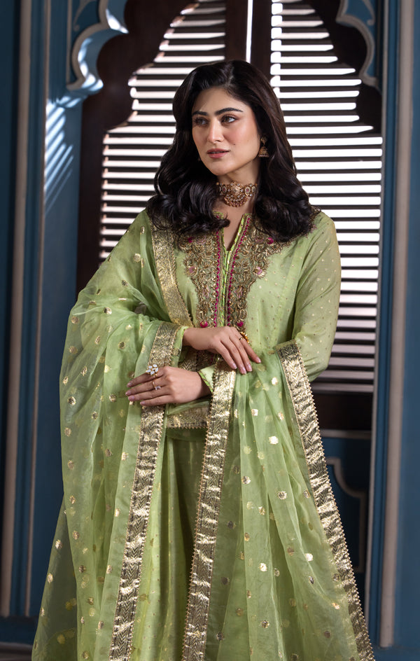 Maya | Mehr o Mah Formals | LUSTRE - by - Libasekhas UK - Registered Vendor of : Maya - 100% Original Designer Dresss