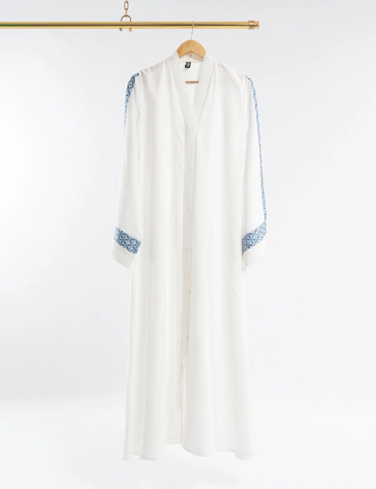 SWANS IN PARADISE ABAYA
