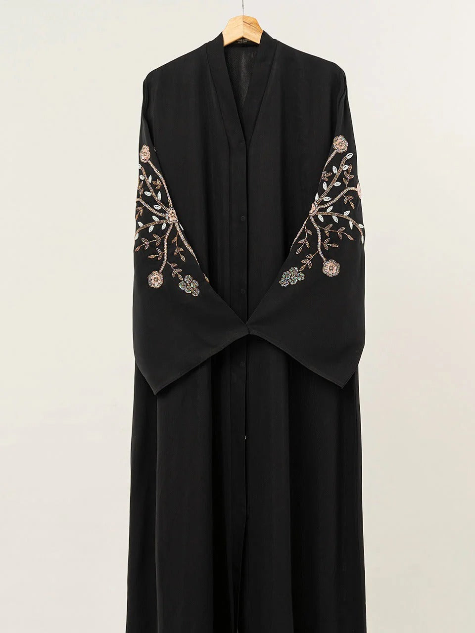 JULIA ABAYA