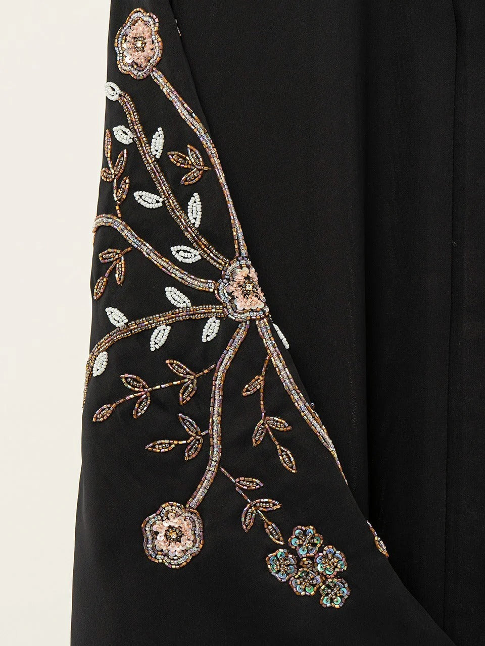 JULIA ABAYA