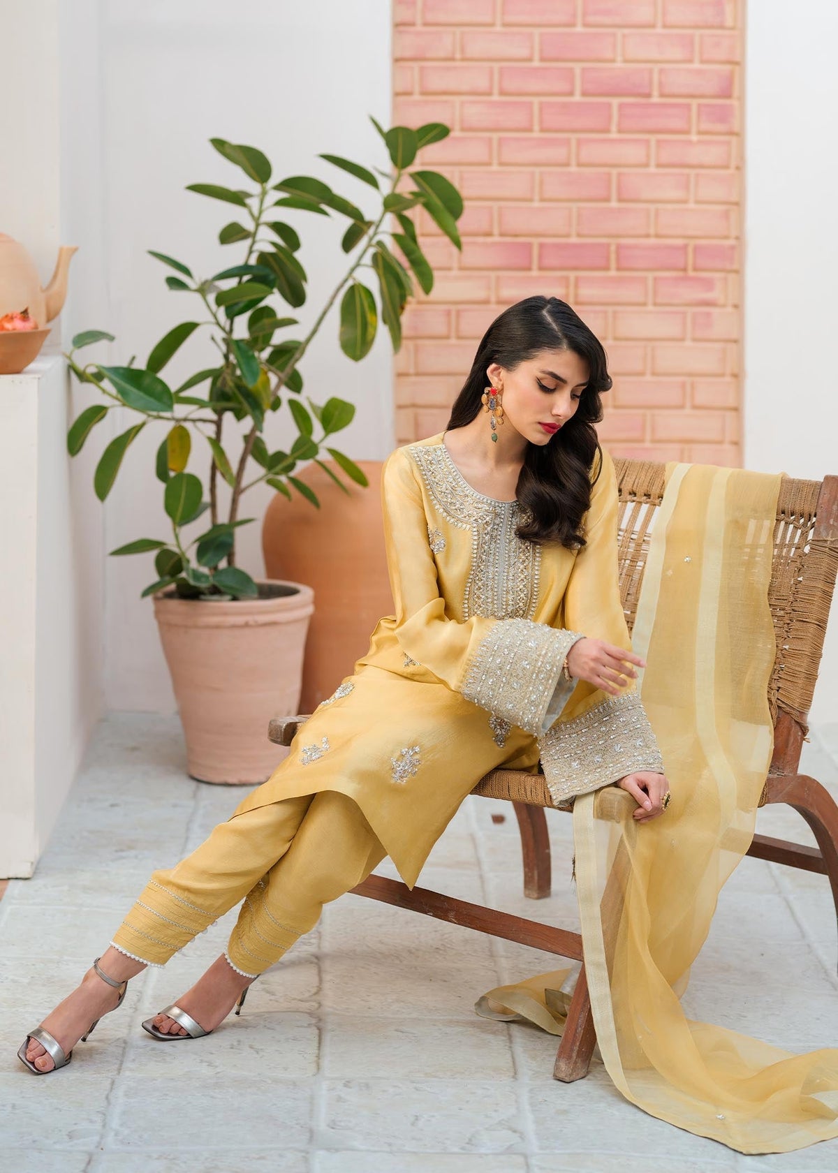 Mahum Asad | Raising The Bar | Bombshell