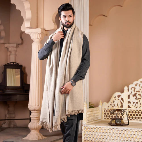 Off-White Bannu Wool Shawl - Deenaar