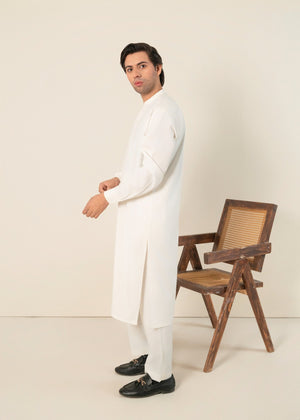 Yes the instyle offwhite shalwar suit ysss1