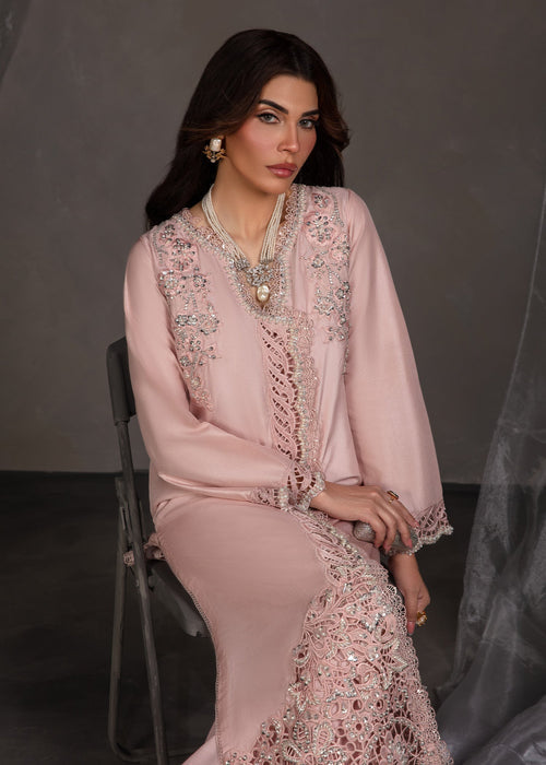 Saira Shakira | Zarae Luxury Pret | Lustre