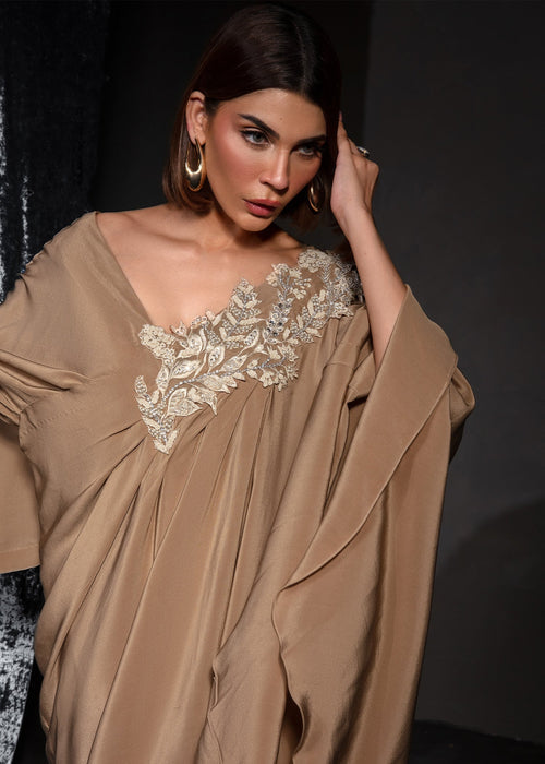 Saira Shakira | Zarae Luxury Pret | Silva