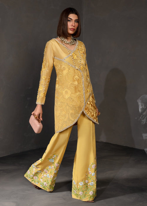 Saira Shakira | Zarae Luxury Pret | Lumia