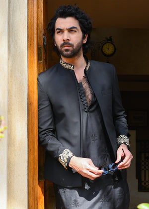 HK Fashion Black Princecoat Collar Sleeves Embroidery