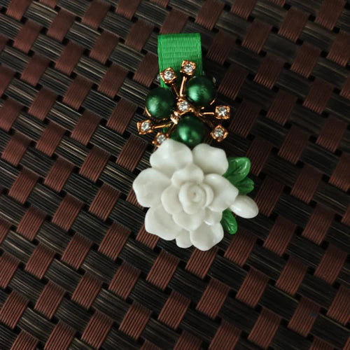 Pakistan Day White Green flower Hair Pins - Hareem Jewellers