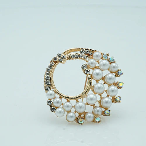 Zaywer| White Broach Latest Style - Zaywer