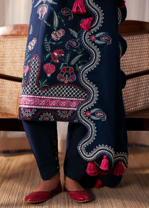 Sadaf Fawad Khan | Winter 25 | Shahnoor