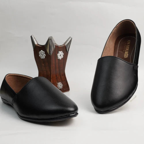 Zameer Classic (BLACK) - On Your Feets