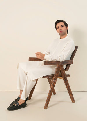 Yes the instyle offwhite shalwar suit ysss1