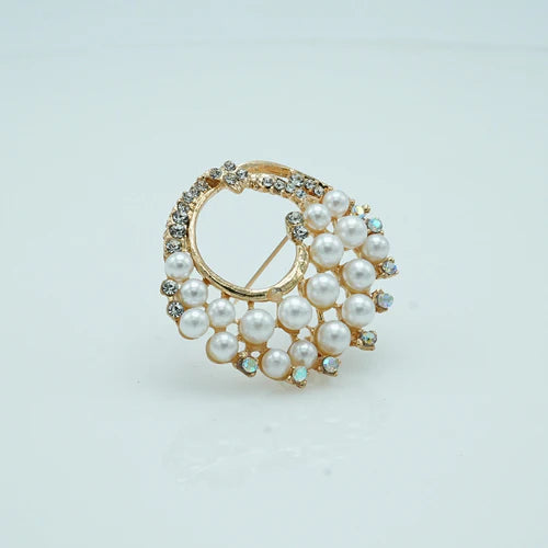 Zaywer| White Broach Latest Style - Zaywer