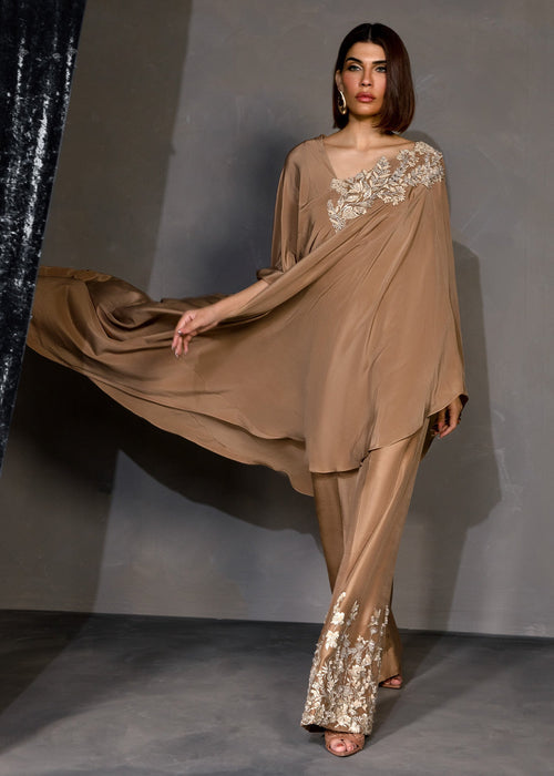 Saira Shakira | Zarae Luxury Pret | Silva