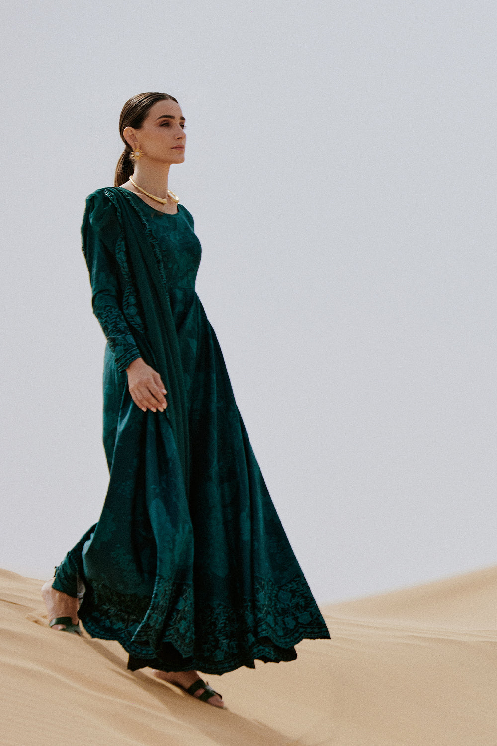 Saira Rizwan | Luxury Lawn 26 | ZOMOROD-SRL26-10
