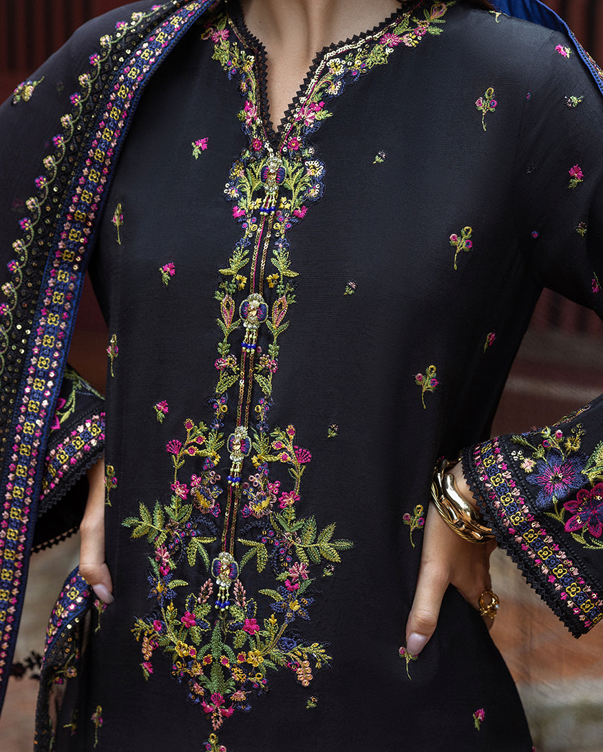 Mushq | Nuvera Raw Silk 26 | Onyxa