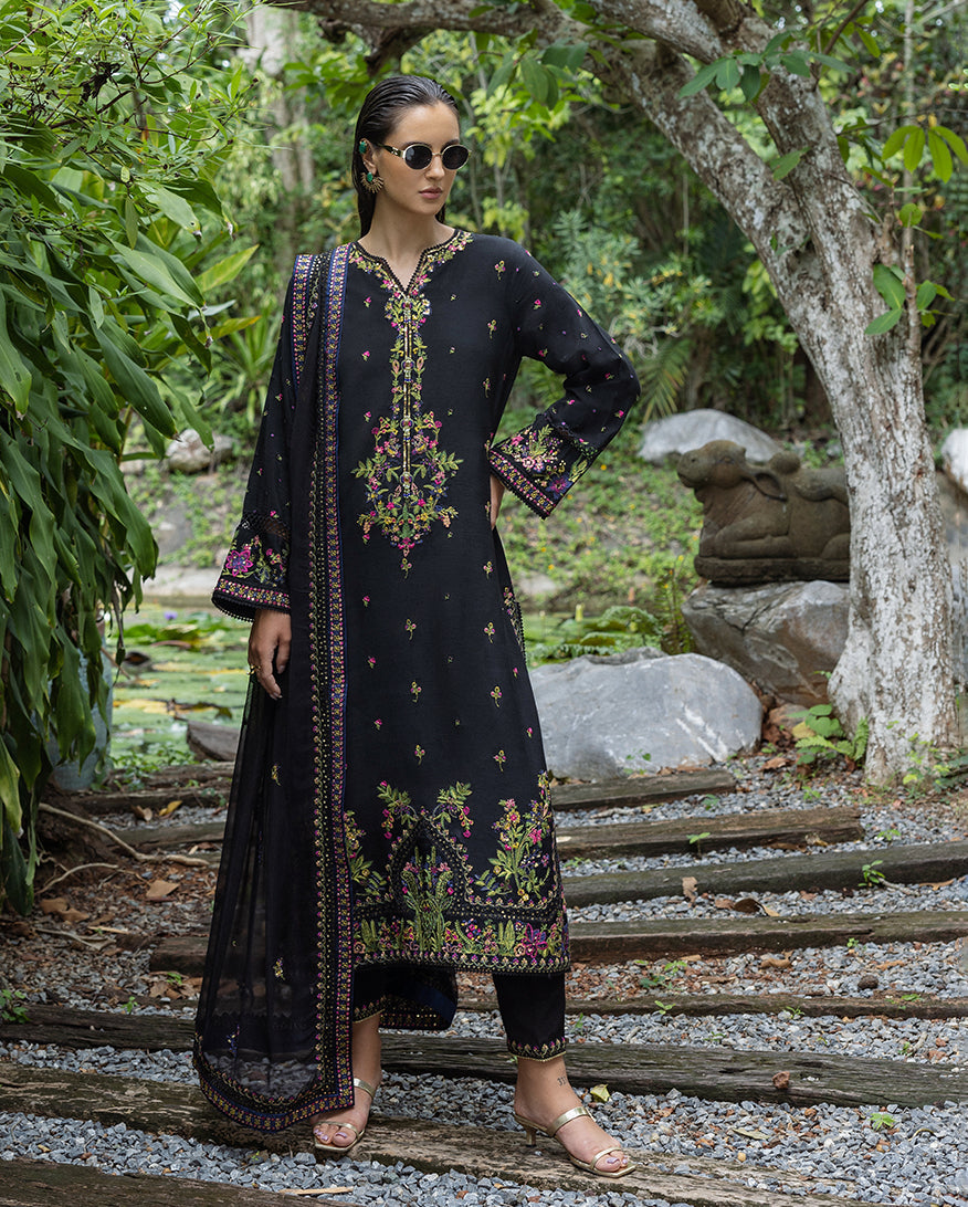 Mushq | Nuvera Raw Silk 26 | Onyxa