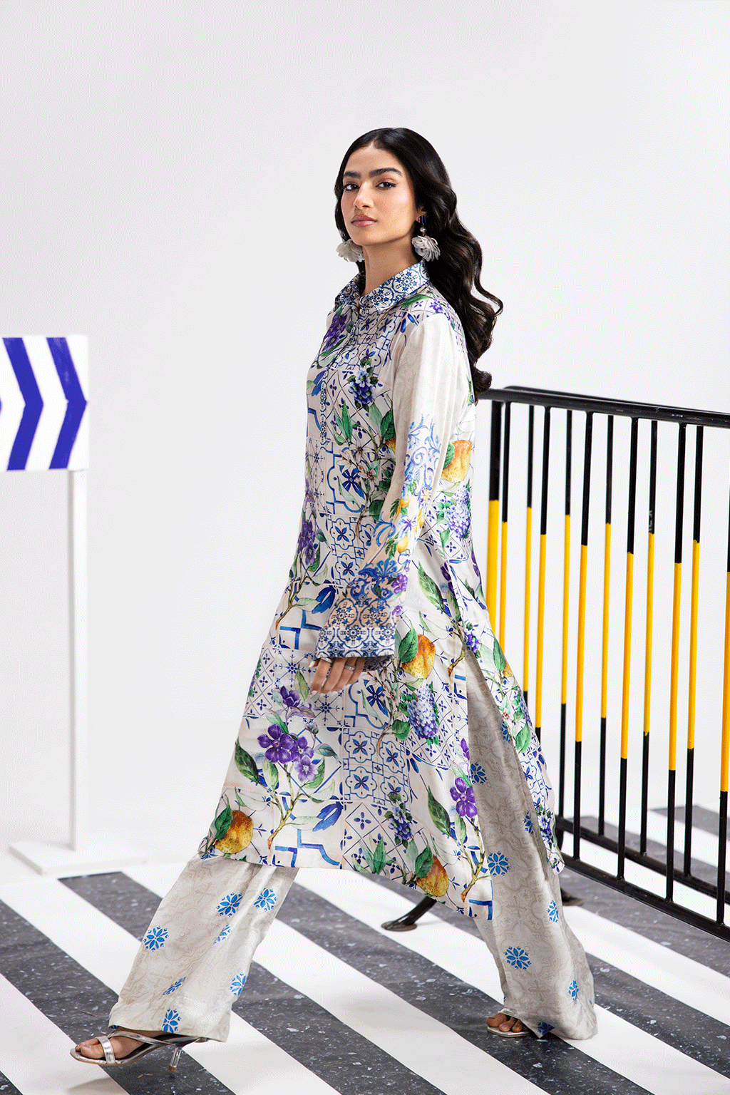 Afsanah | The Print Edit | SUMMER GLORY (extended shirt) AP-105