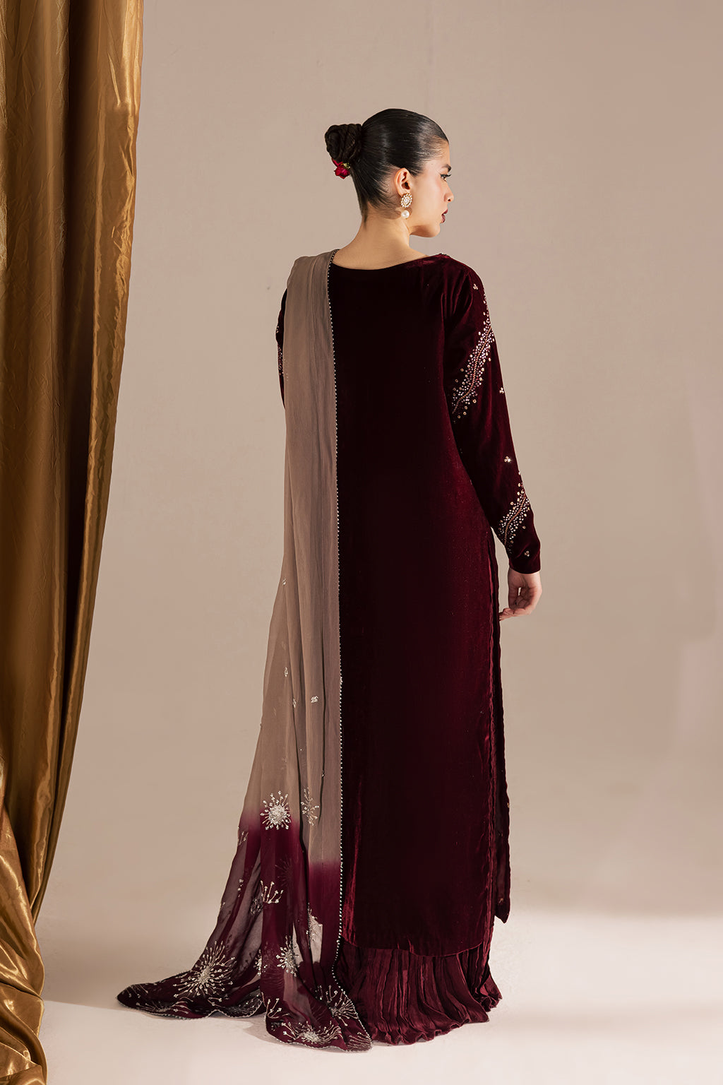 Vanya | Velvet Muse | KV-57