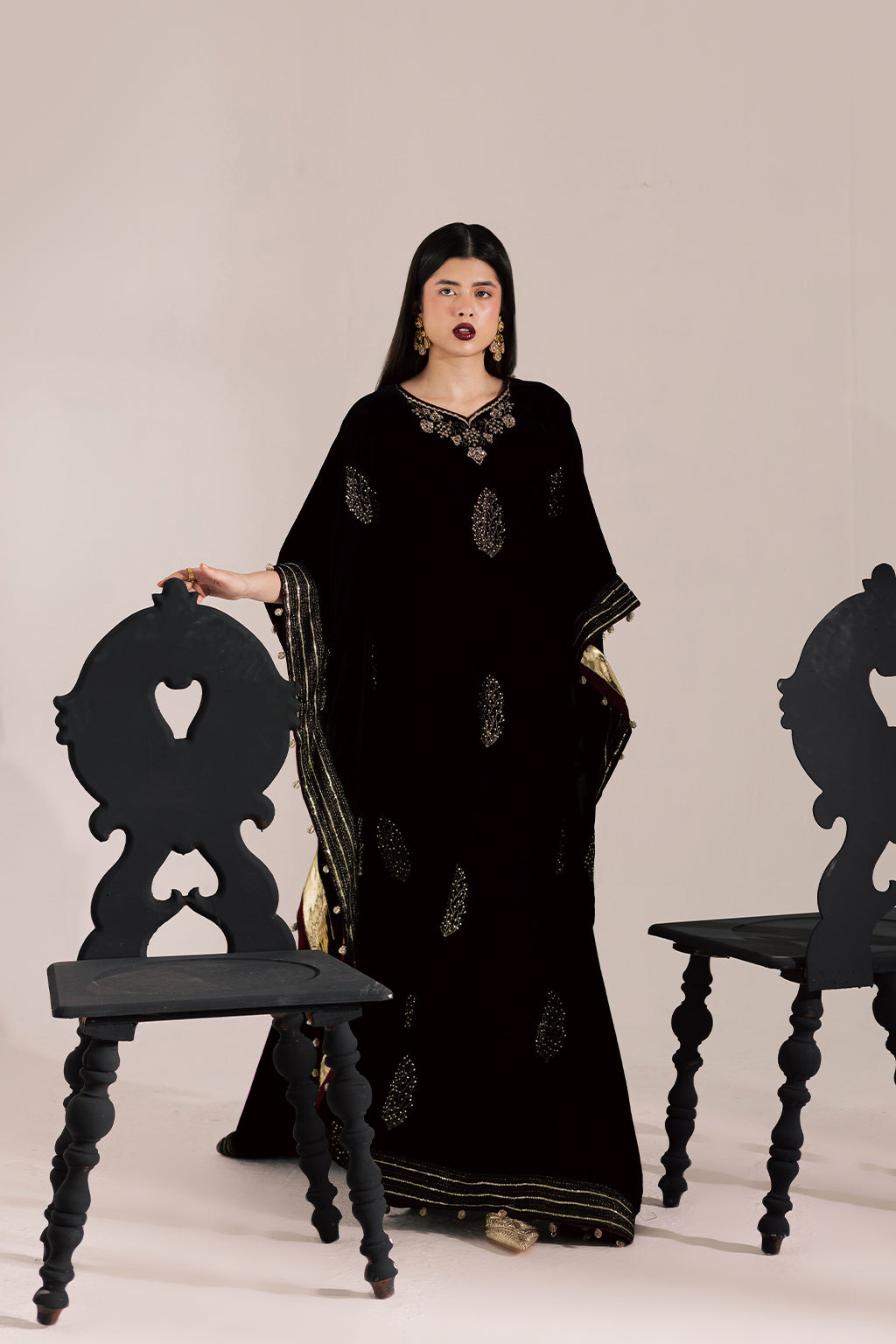 Vanya | Velvet Muse | KV-60