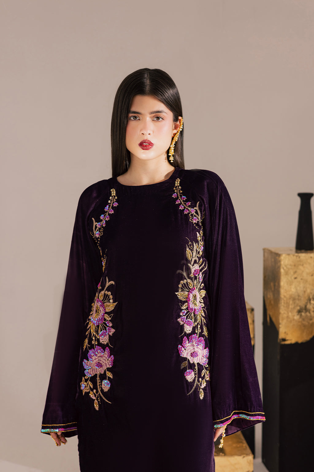 Vanya | Velvet Muse | KV-63