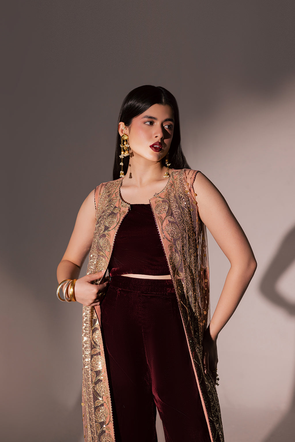 Vanya | Velvet Muse | KV-64