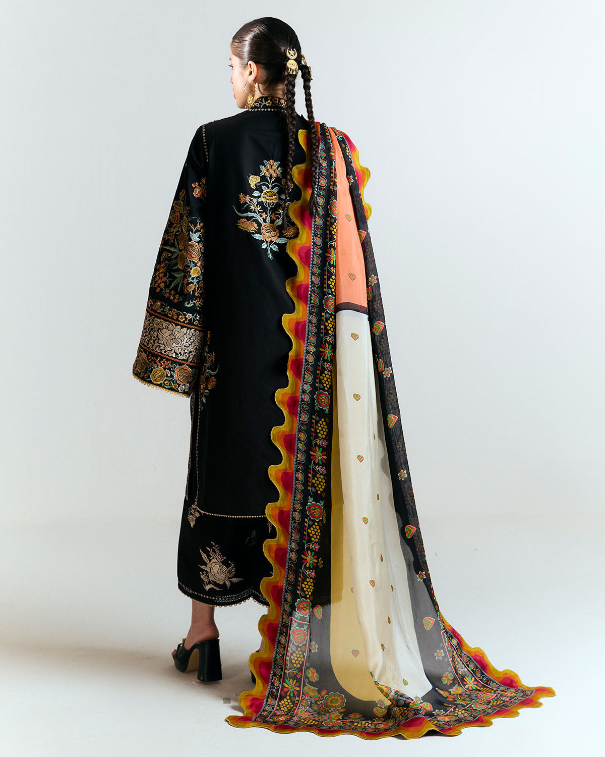 Jugnu | SS 25 | Gulbar