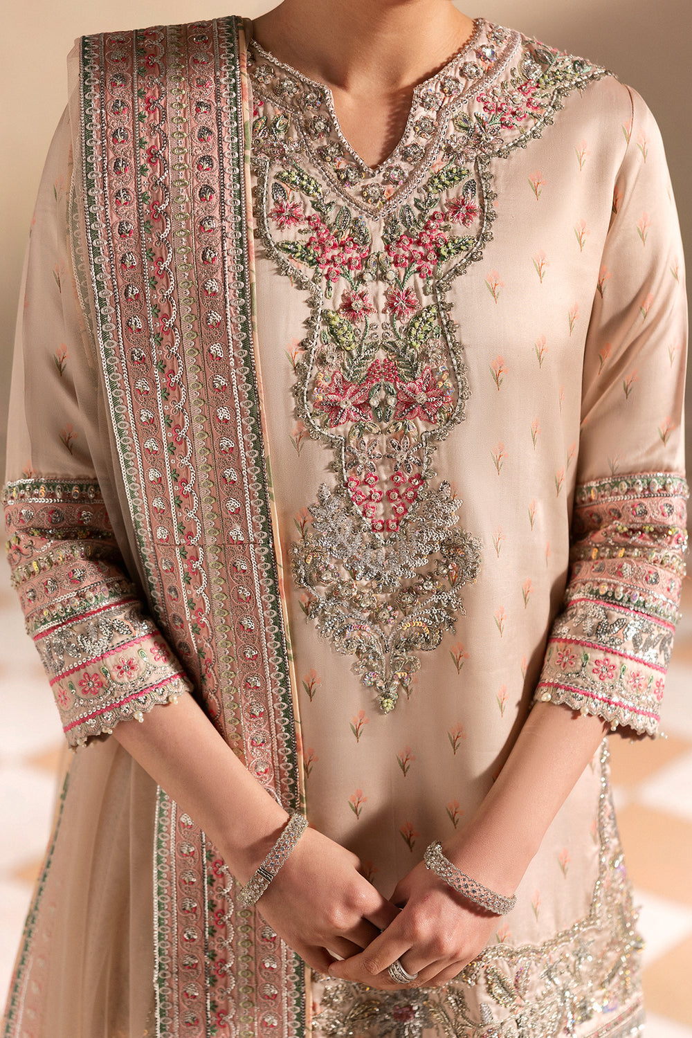 Afrozeh | Silk Muse 26 | Velaine